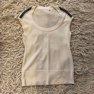 Beautiful tahari (no tag) knit top